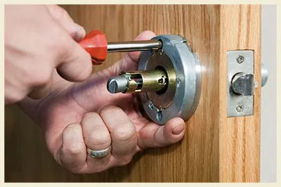 Thornton IL Locksmith Store Thornton, IL 708-433-9225 - 10-residential-lockouts